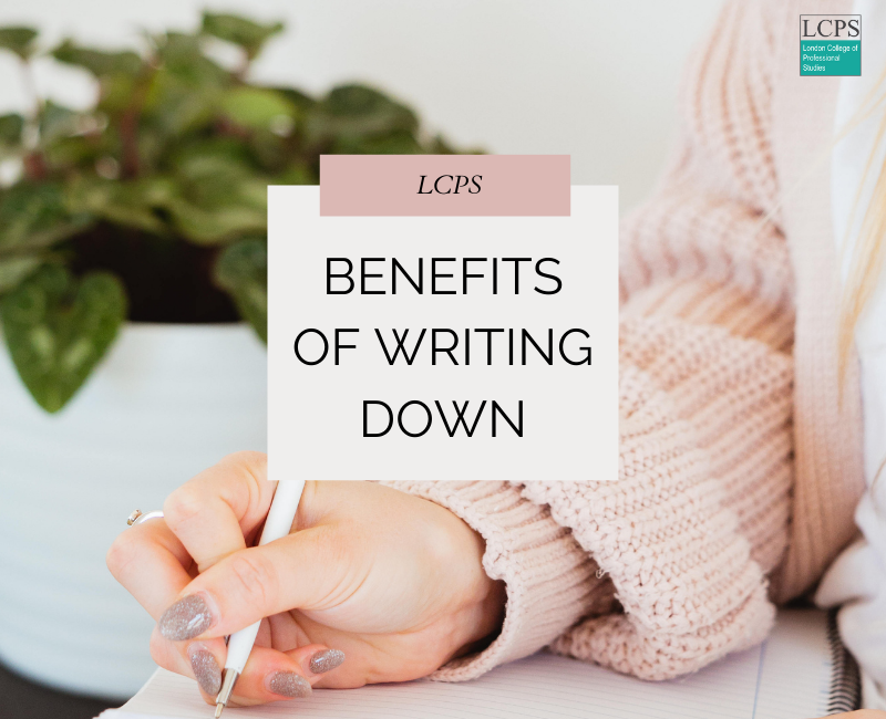 The 6 Powerful Benefits of Writing Everything Down